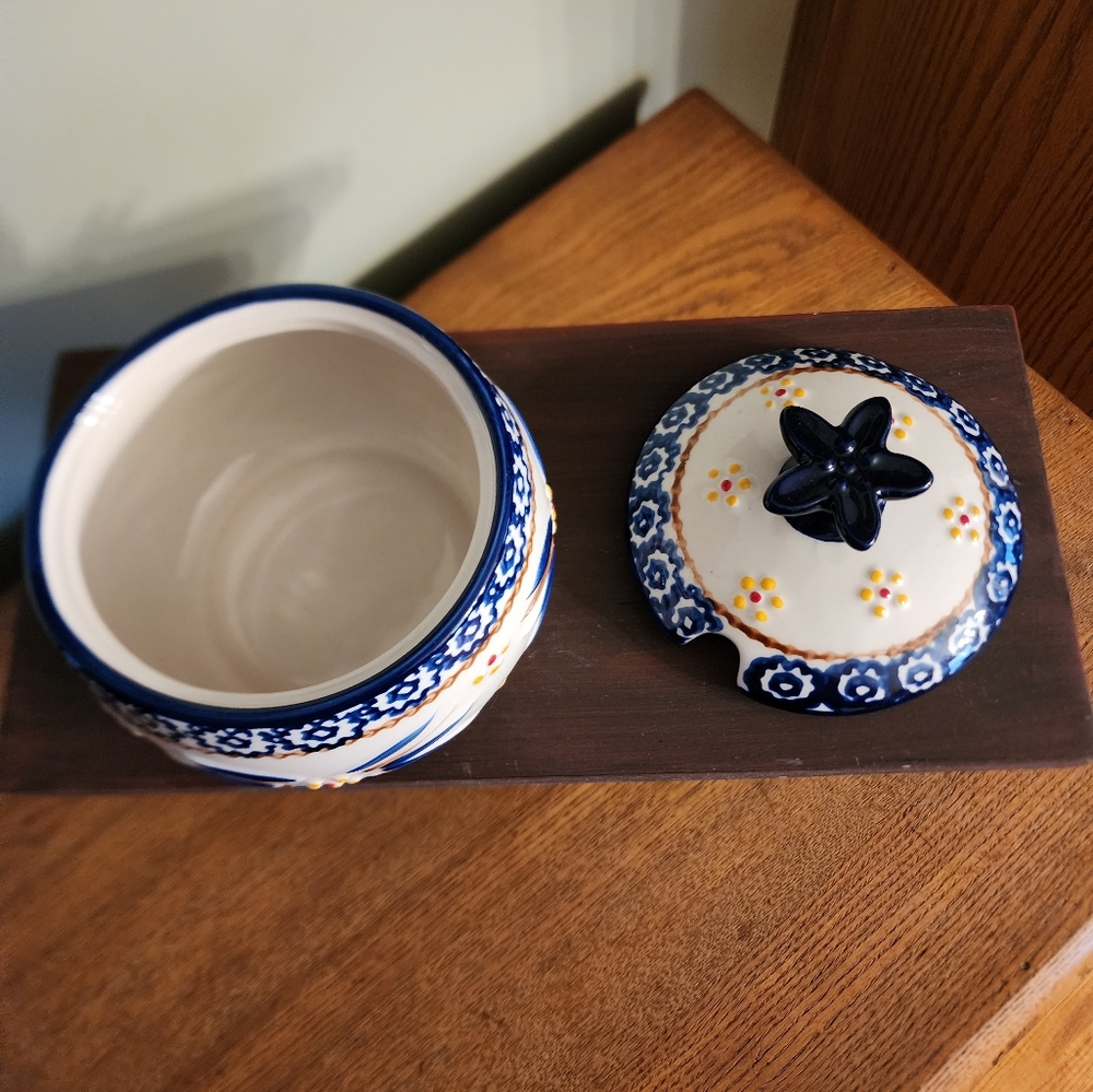 3/$15 Temptations Sugar Bowl W/Lid - Picture 2 of 5